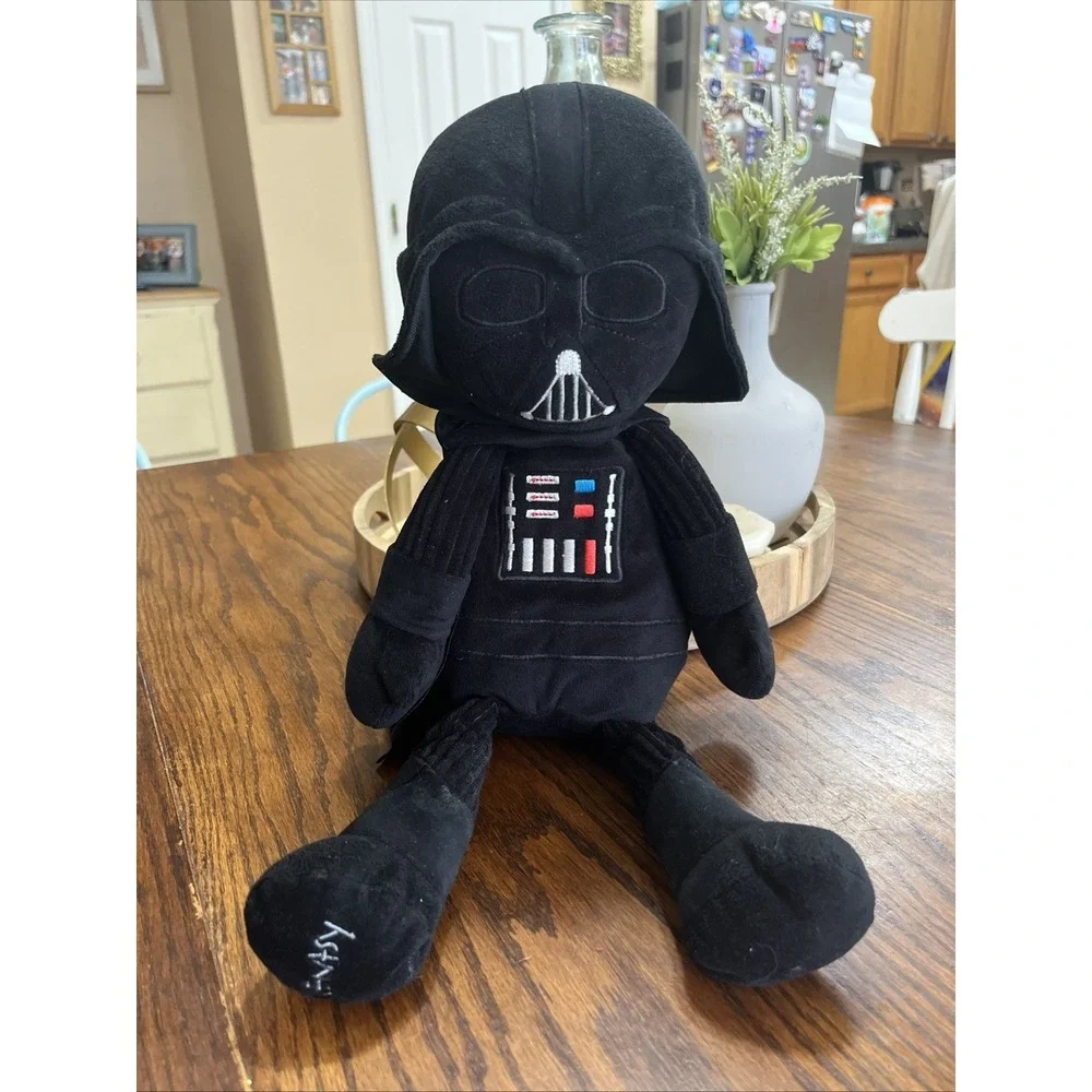 Scentsy Star Wars Darth Vader Buddy with Scent Pak 18